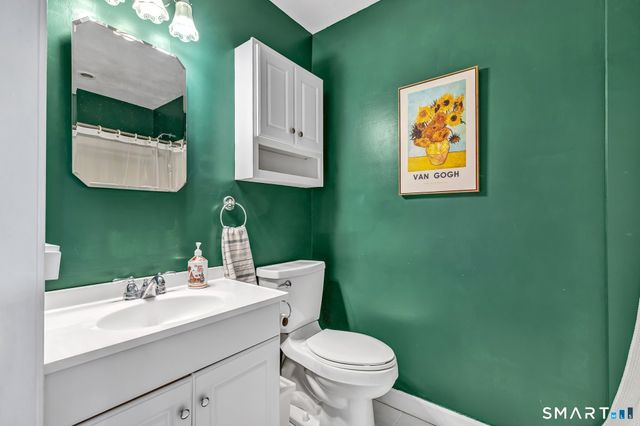 20 Westminster Court, Milford, CT 06461