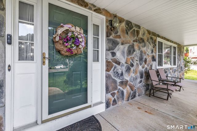20 Westminster Court, Milford, CT 06461
