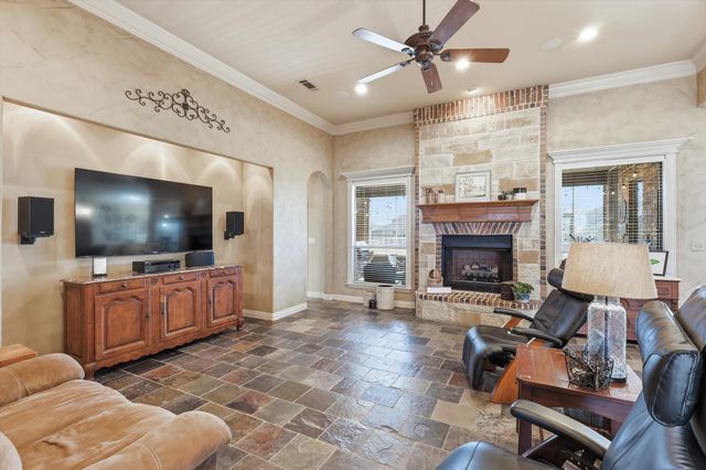 209 Lonesome Prairie Trail, Haslet, TX 76052