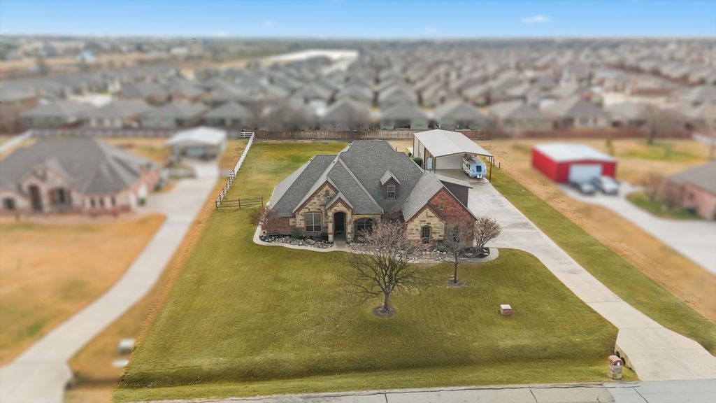 209 Lonesome Prairie Trail, Haslet, TX 76052