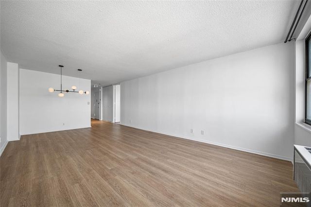 7000 Boulevard East 41L, Guttenberg, NJ 07093