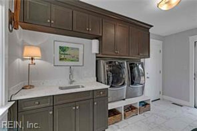 411 Hookemfair RD, Cobbs Creek, VA 23035