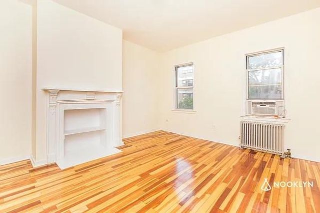 181 Maujer Street, New York City, NY 11206