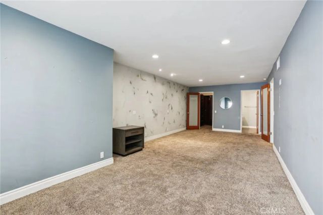 1121 N Olive Drive 211, West Hollywood, CA 90069