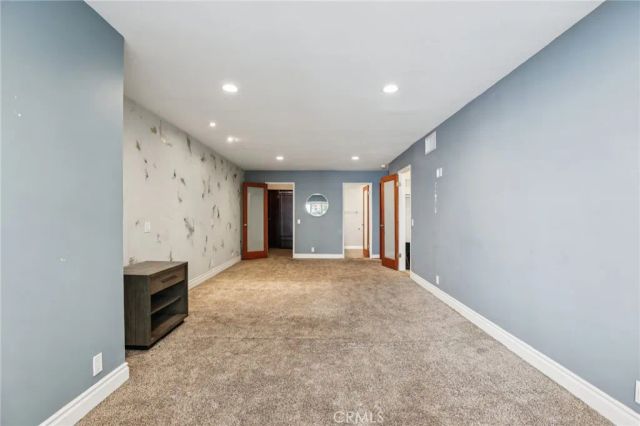 1121 N Olive Drive 211, West Hollywood, CA 90069