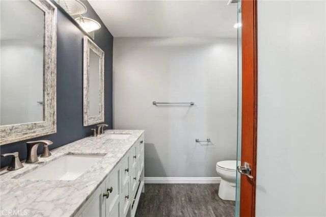 1121 N Olive Drive 211, West Hollywood, CA 90069