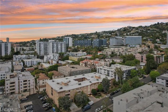 1121 N Olive Drive 211, West Hollywood, CA 90069