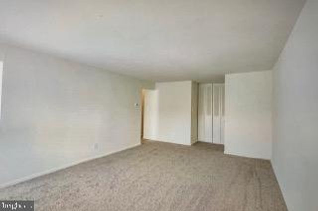 590 LOWER LANDING RD, Blackwood, NJ 08012
