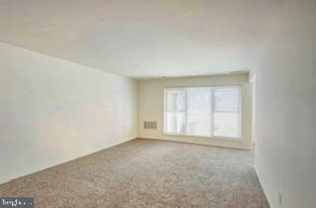 590 LOWER LANDING RD, Blackwood, NJ 08012
