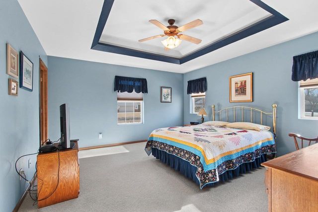 1105 FAVERSHAM WAY, Green Bay, WI 54313