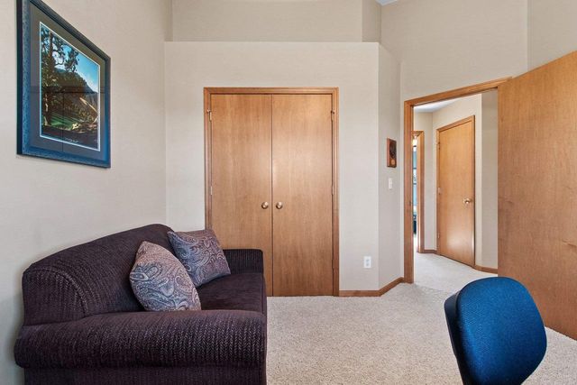 1105 FAVERSHAM WAY, Green Bay, WI 54313