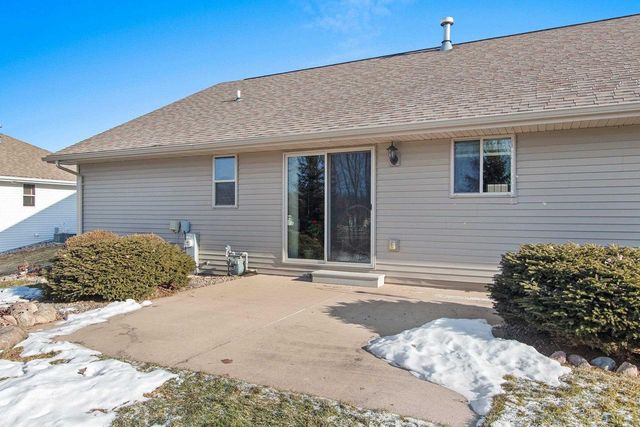 1105 FAVERSHAM WAY, Green Bay, WI 54313