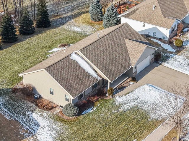 1105 FAVERSHAM WAY, Green Bay, WI 54313