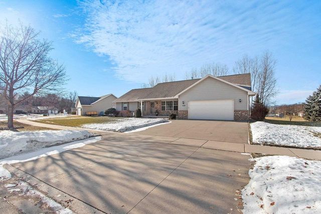 1105 FAVERSHAM WAY, Green Bay, WI 54313