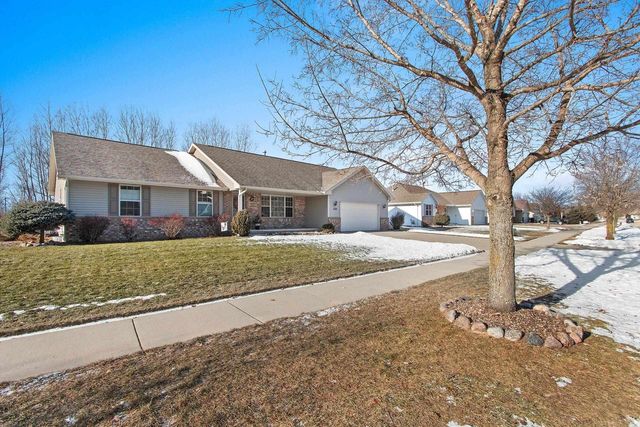 1105 FAVERSHAM WAY, Green Bay, WI 54313