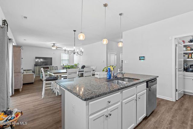115 Tralee Place, Holly Ridge, NC 28445