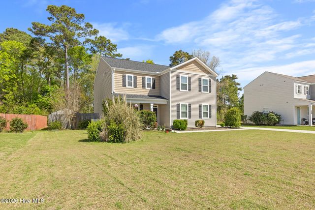 115 Tralee Place, Holly Ridge, NC 28445