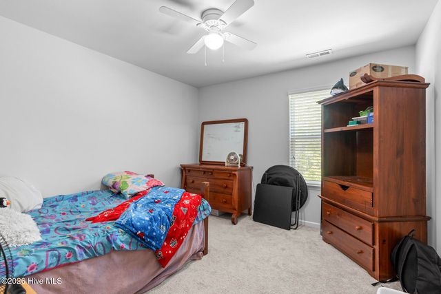 115 Tralee Place, Holly Ridge, NC 28445