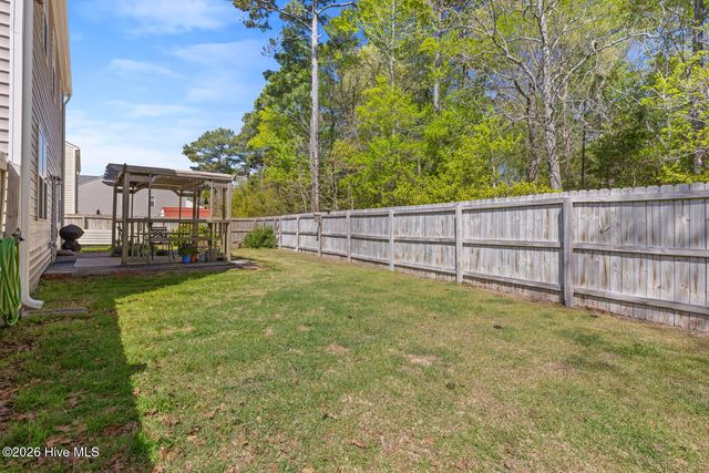 115 Tralee Place, Holly Ridge, NC 28445