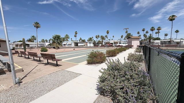 305 S VAL VISTA Drive S 94, Mesa, AZ 85204