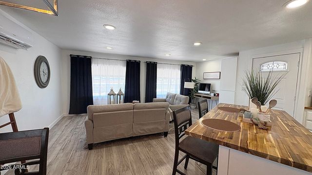 305 S VAL VISTA Drive S 94, Mesa, AZ 85204