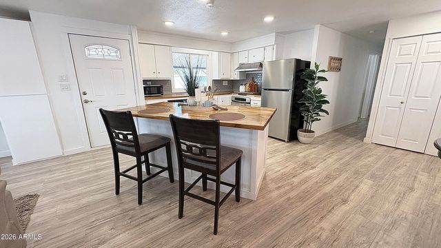 305 S VAL VISTA Drive S 94, Mesa, AZ 85204