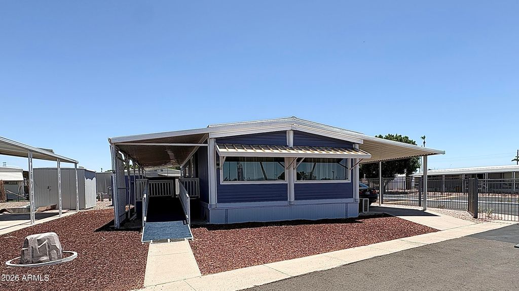 305 S VAL VISTA Drive S 94, Mesa, AZ 85204