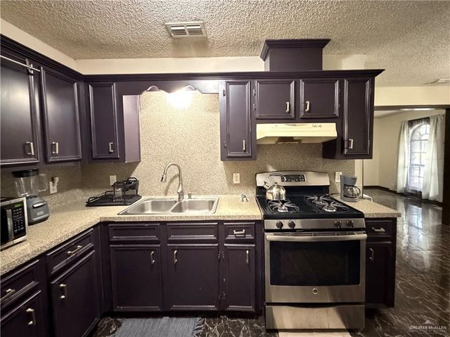 2724 Vanessa Avenue, Mcallen, TX 78503