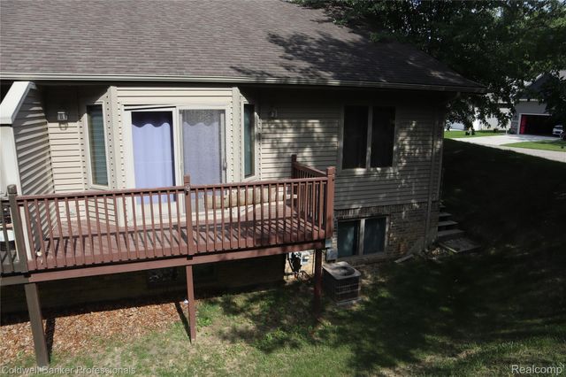 13368 Julie Anne Court 1, Fenton Charter Township, MI 48430