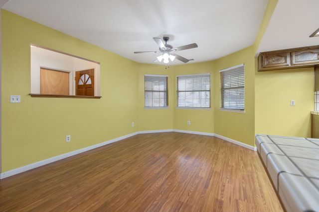 1279 Lincoln Street, Tulare, CA 93274