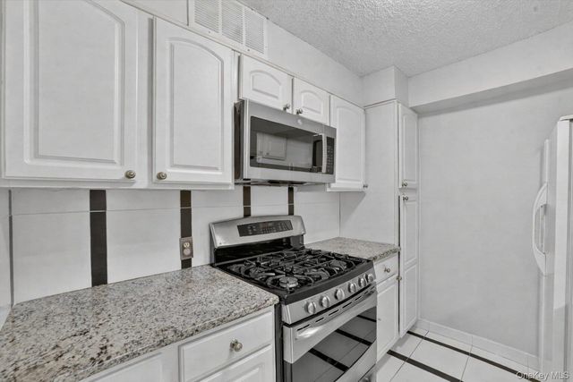 66 Crisfield 1X, Yonkers, NY 10710