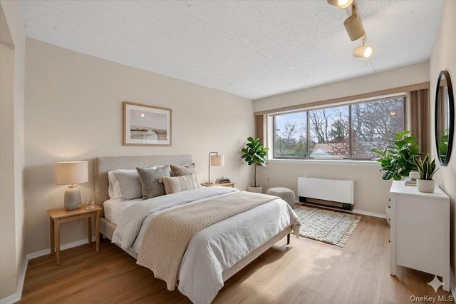 66 Crisfield 1X, Yonkers, NY 10710