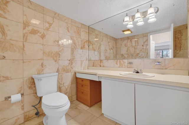 66 Crisfield 1X, Yonkers, NY 10710