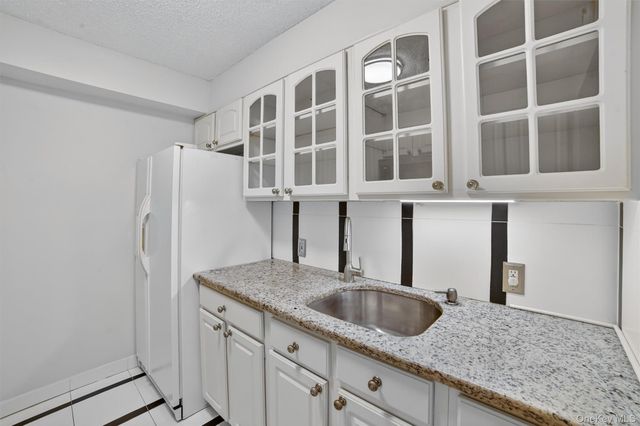 66 Crisfield 1X, Yonkers, NY 10710