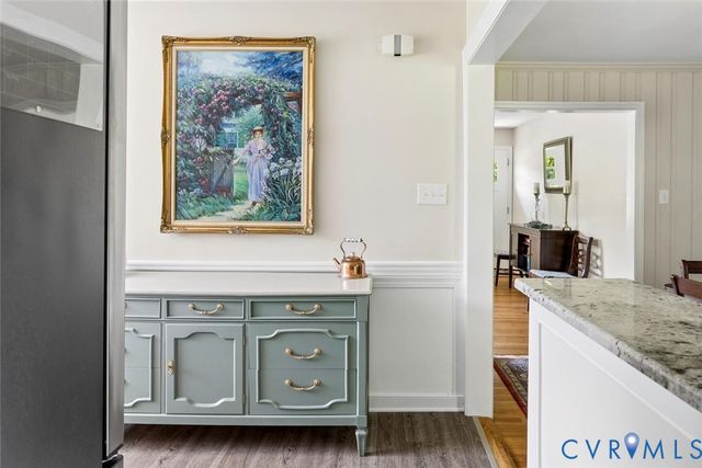 565 Rochelle Rd, Richmond, VA 23238