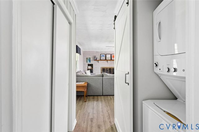 565 Rochelle Rd, Richmond, VA 23238