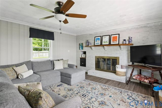 565 Rochelle Rd, Richmond, VA 23238