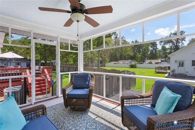 565 Rochelle Rd, Richmond, VA 23238