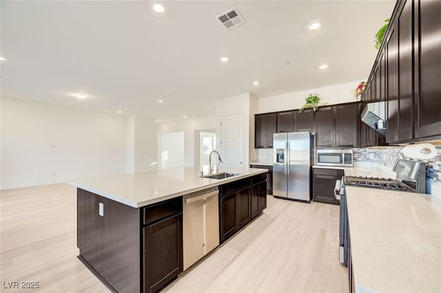 342 Lady Bird Avenue, Henderson, NV 89011