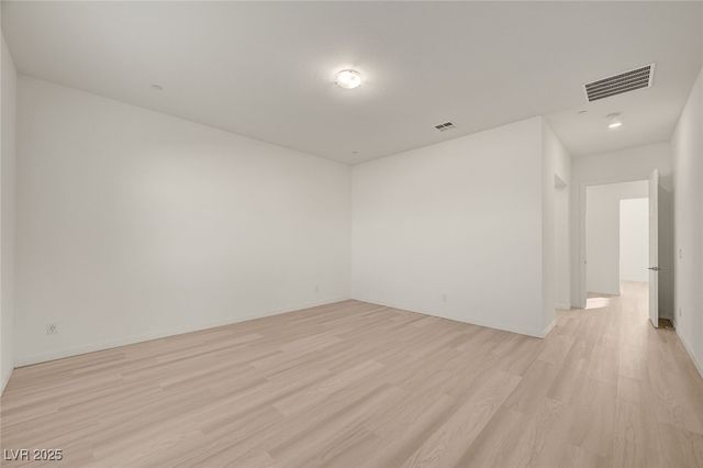 342 Lady Bird Avenue, Henderson, NV 89011