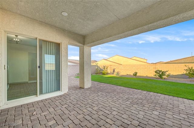 342 Lady Bird Avenue, Henderson, NV 89011