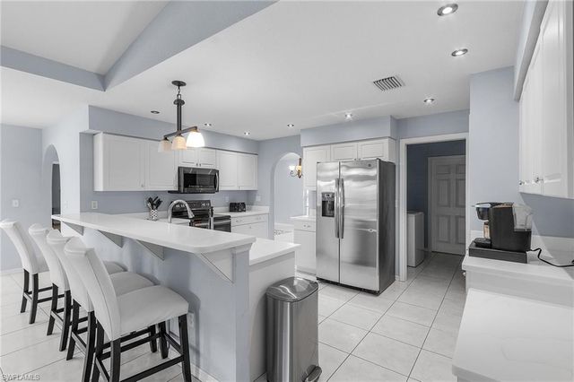 4004 Chiquita BLVD S, Cape Coral, FL 33914