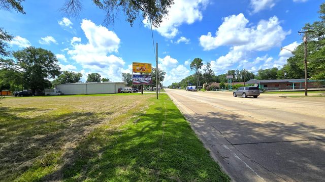 NORTH PINE STREET, Deridder, LA 70634