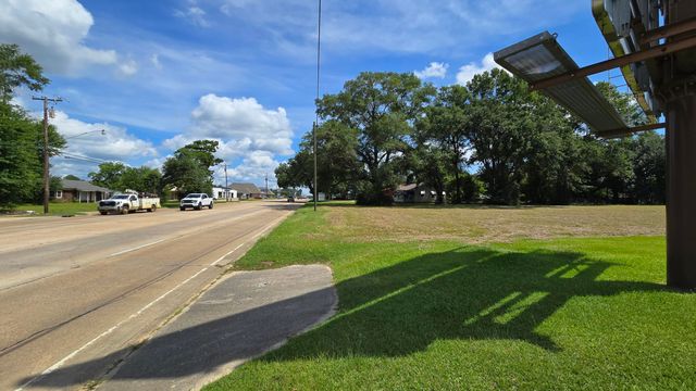 NORTH PINE STREET, Deridder, LA 70634