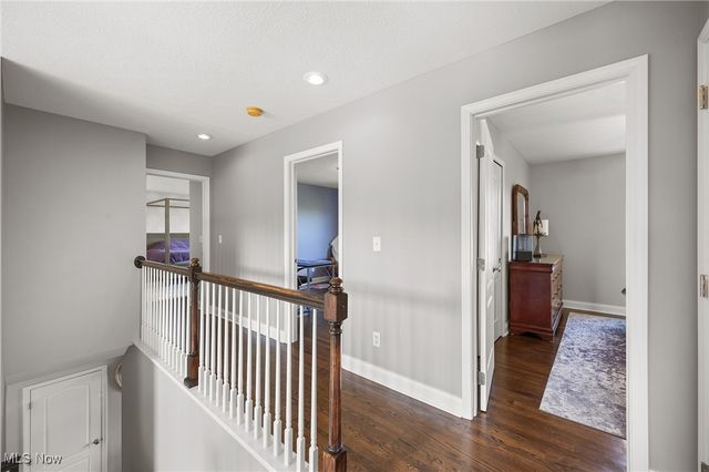 742 Brookside Circle, Avon Lake, OH 44012