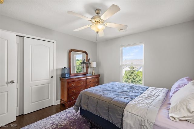 742 Brookside Circle, Avon Lake, OH 44012