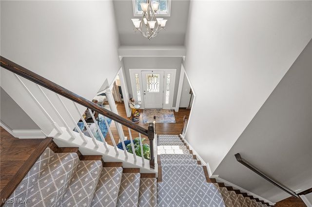 742 Brookside Circle, Avon Lake, OH 44012