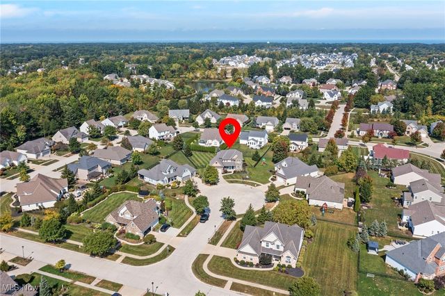 742 Brookside Circle, Avon Lake, OH 44012
