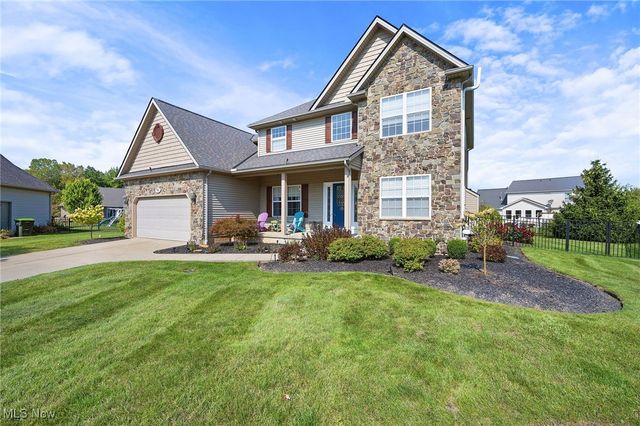742 Brookside Circle, Avon Lake, OH 44012
