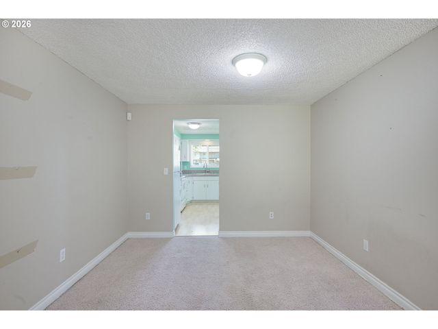 13600 Ne 18th St 26, Vancouver, WA 98684